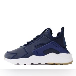 Nike Air Huarache Ultra SI leather navy blue sneaker